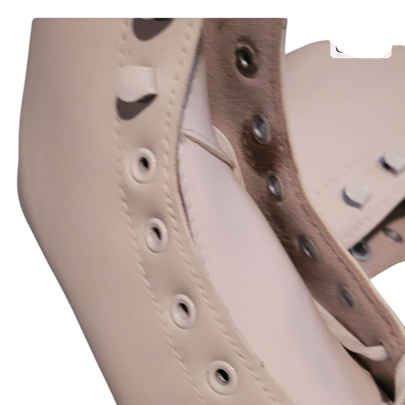 Kids/Girls AMERICAN ATHLETIC SHOE Leather Lined Figure Skates White Size 2 - Picture 5 of 12